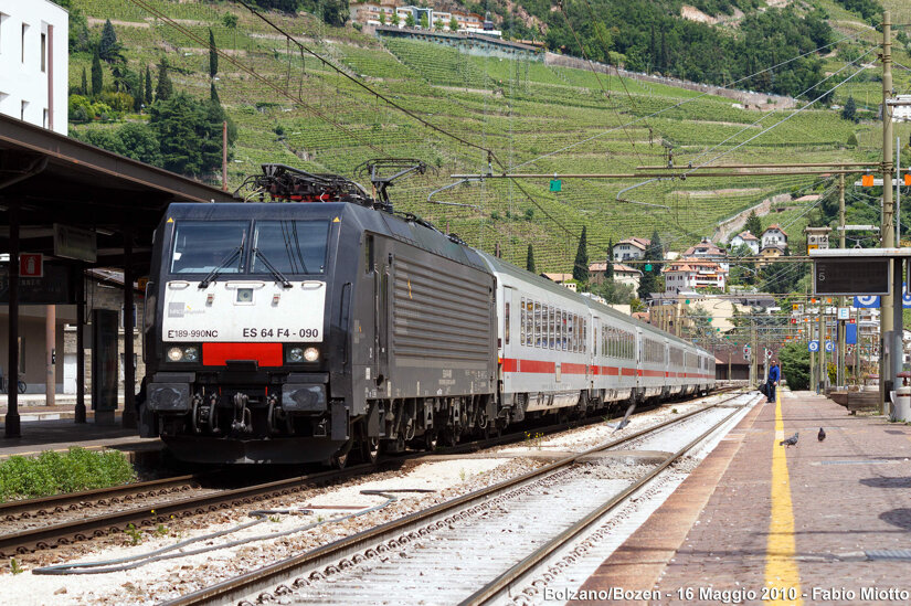 3d79d091-8f73-455f-94d9-5b366bdde989