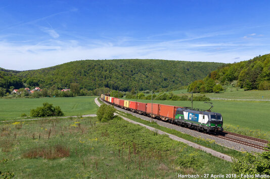 cd74ac1b-57ab-4dcb-8397-0de8ebc1ce08