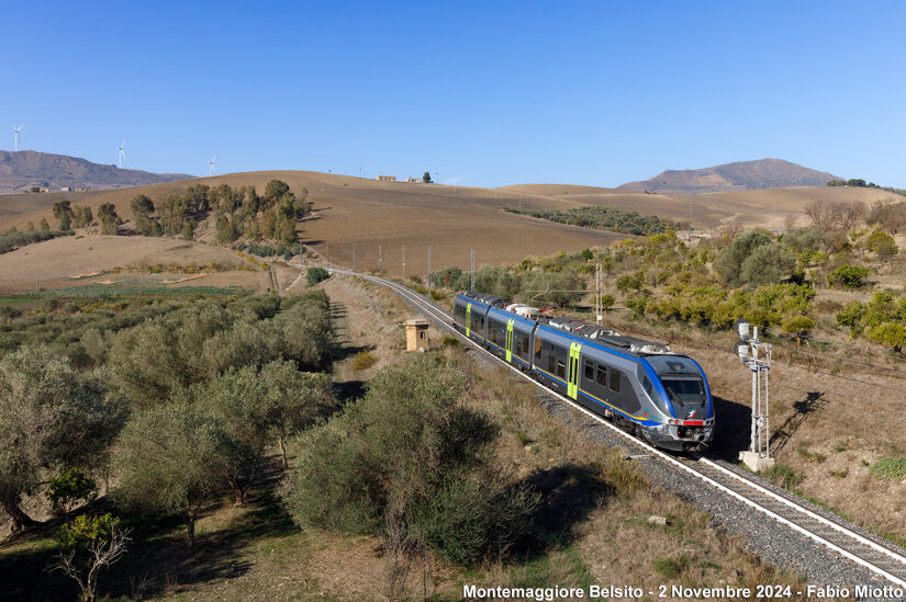 103a1efc-d2a1-4243-ab1a-22ed905c5525