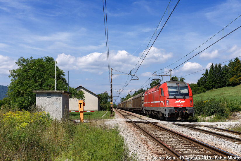 0324db66-7acf-4b89-abd0-3a3e6ec9d9ed 0324db66-7acf-4b89-abd0-3a3e6ec9d9ed