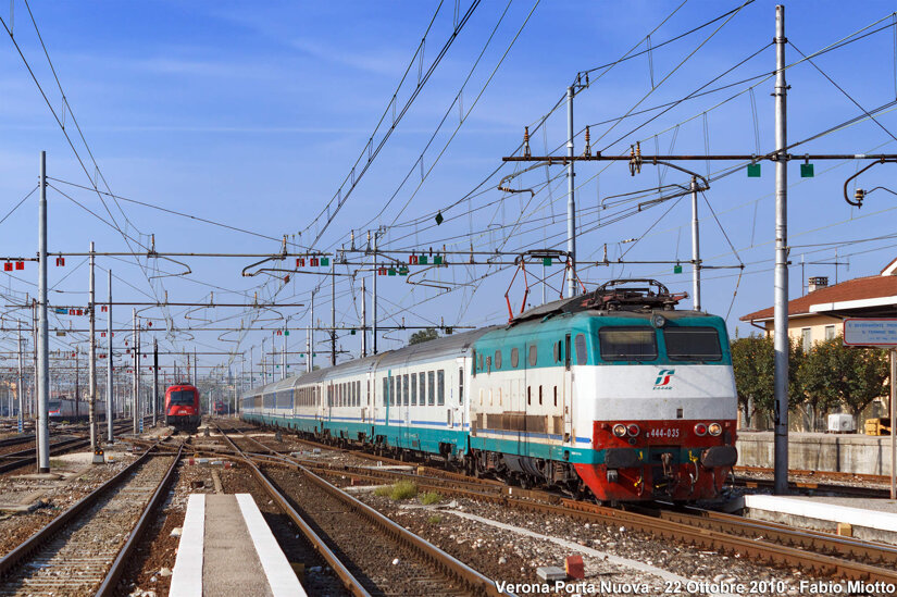 72e92366-2982-4bfc-a285-f462869abc08