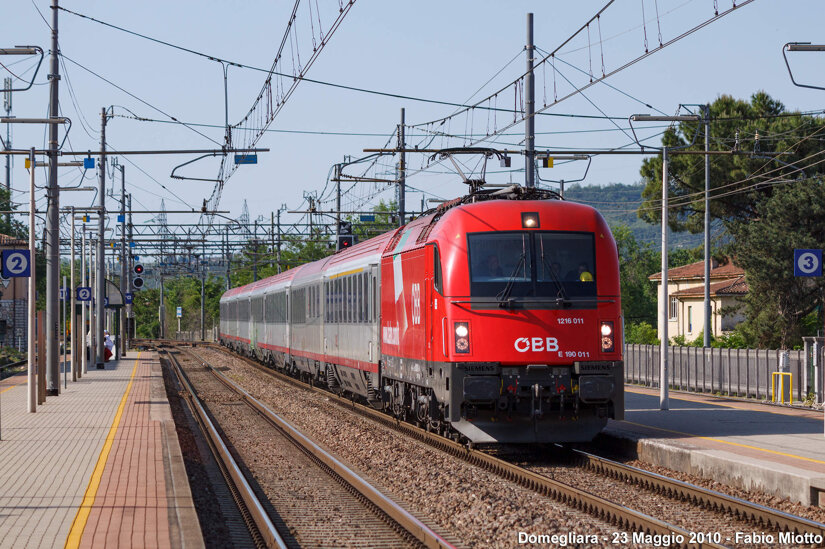 aff442d4-0cff-4a95-9ebe-6807efd5fb5a