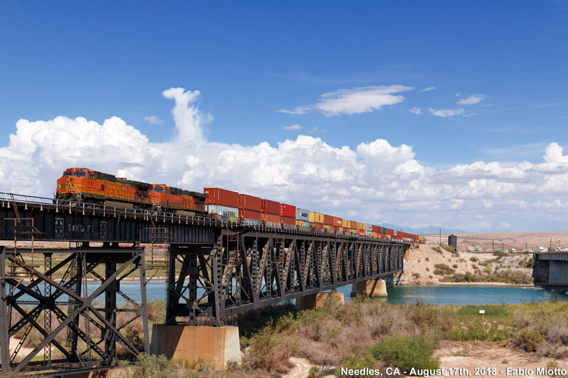 38e1c750-5e4e-44aa-bad3-c23e6e72a64d