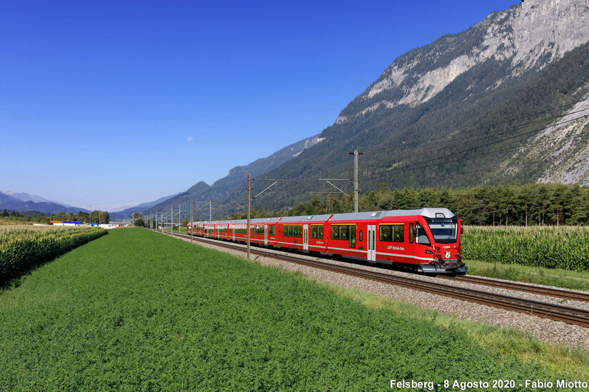 1041eb04-caf0-42e2-9e1d-6c578575836e 1041eb04-caf0-42e2-9e1d-6c578575836e