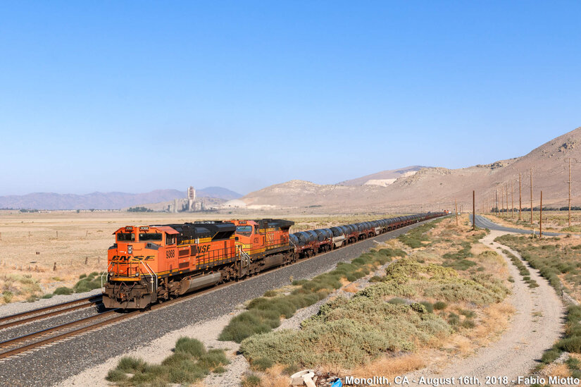 898f92e7-ddb6-4391-a641-423a3337bf26