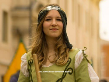 c7f7bae7-23f7-44e1-9754-44f008a99d94