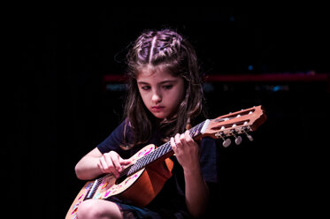 e3539517-aab7-4eaf-929d-e560cf1d9cc3