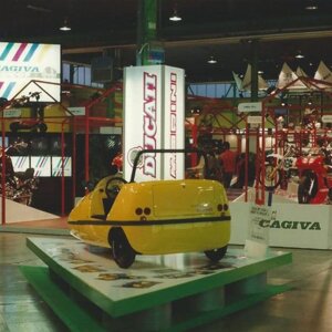 eyJlbiI6Ik1vdG9yIFNob3cgQm9sb2duYSAxOTkyIn0=