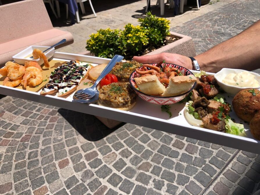 1b01312f-7f6c-48ef-a2f7-8b4b02f5f6cd