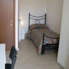 SETTECAMINI Camera 2 250€