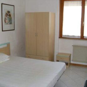 CASALMONASTERO Camera 2 300€