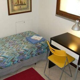 MARCO SIMONE Camera 3 250€