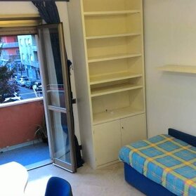 TRIESTE AFRICANO 1 Camera 1 350€