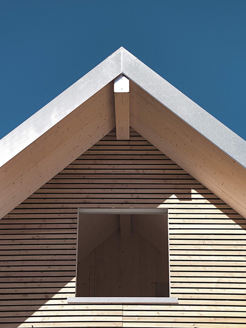 5881cda3-8ae2-467e-80d6-53a29f4af4dd