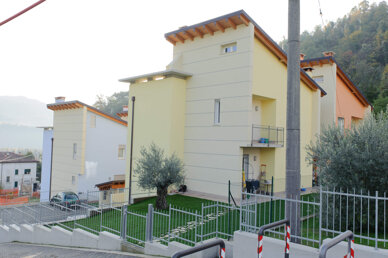 dc089cff-c56c-402c-9be6-6e8e86e4f695