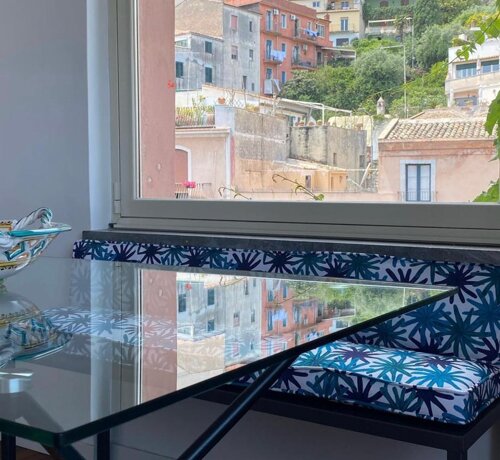 263e0957-56c6-49d3-83cb-076e6249636b