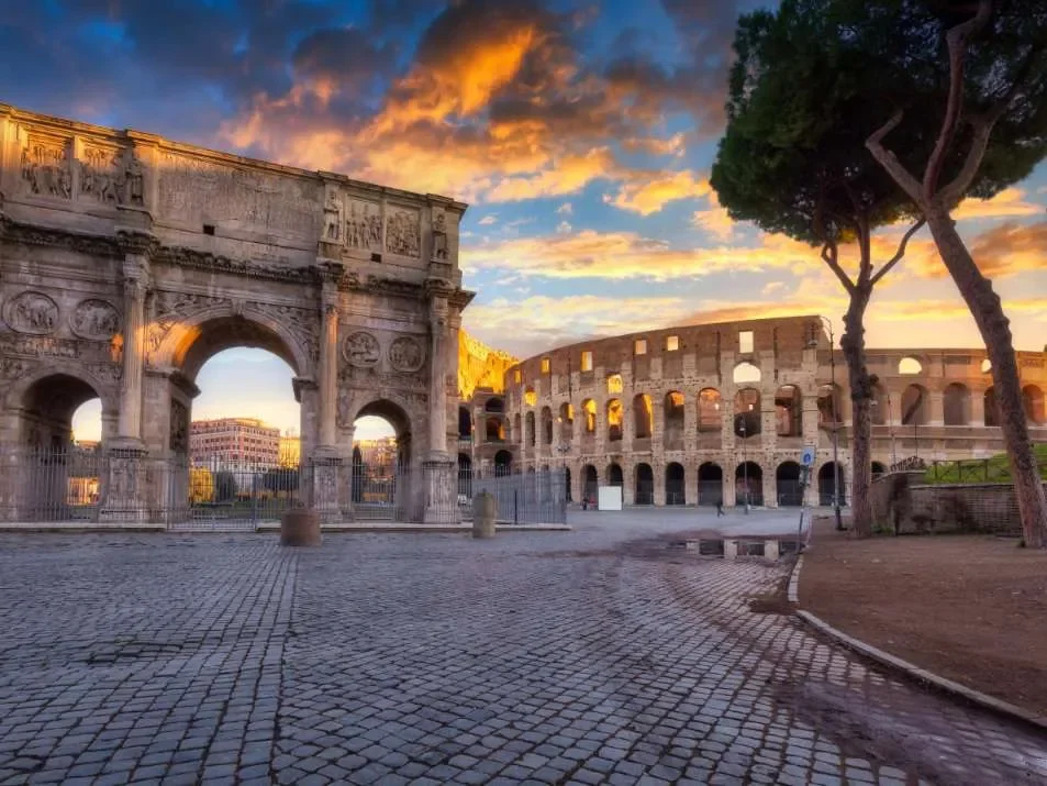 colosseo-2.webp colosseo-2.webp