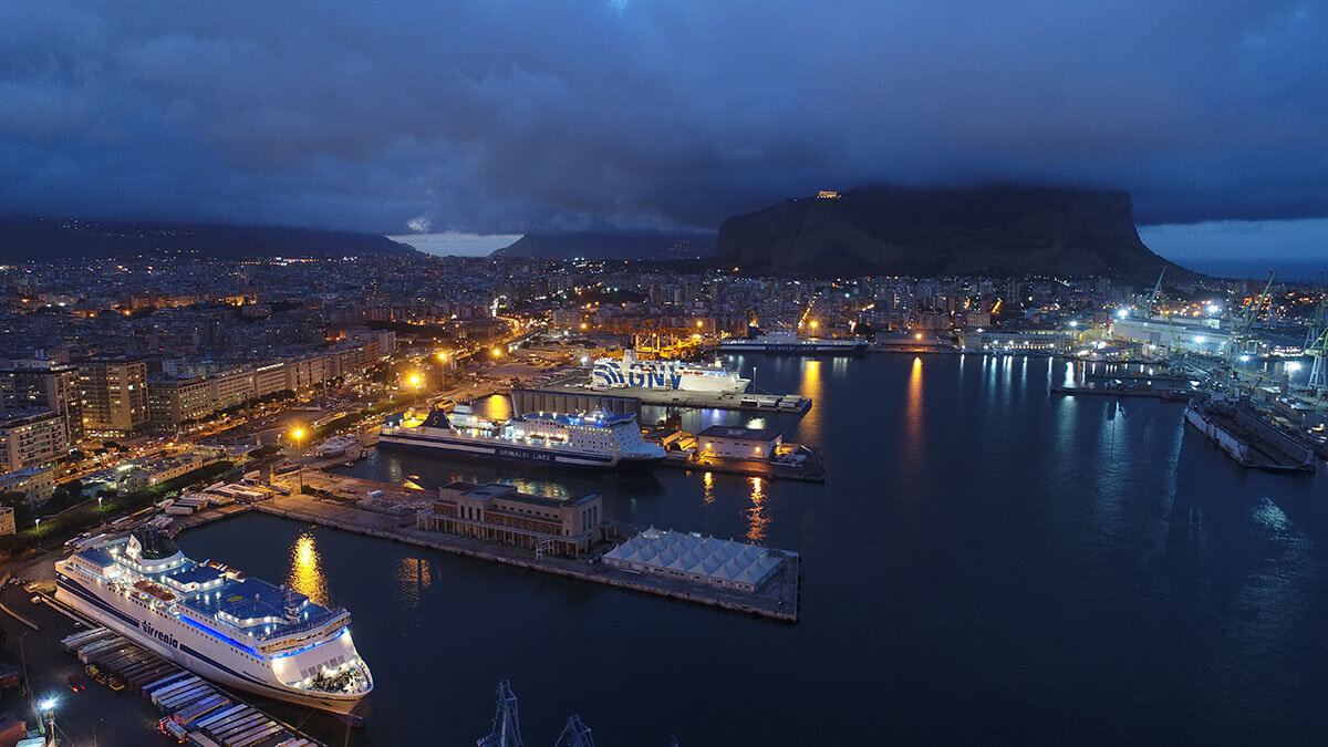 palermo_porto_aerea_notte_1.jpeg palermo_porto_aerea_notte_1.jpeg