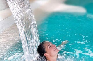 hotel.jpeg hotel.jpeg