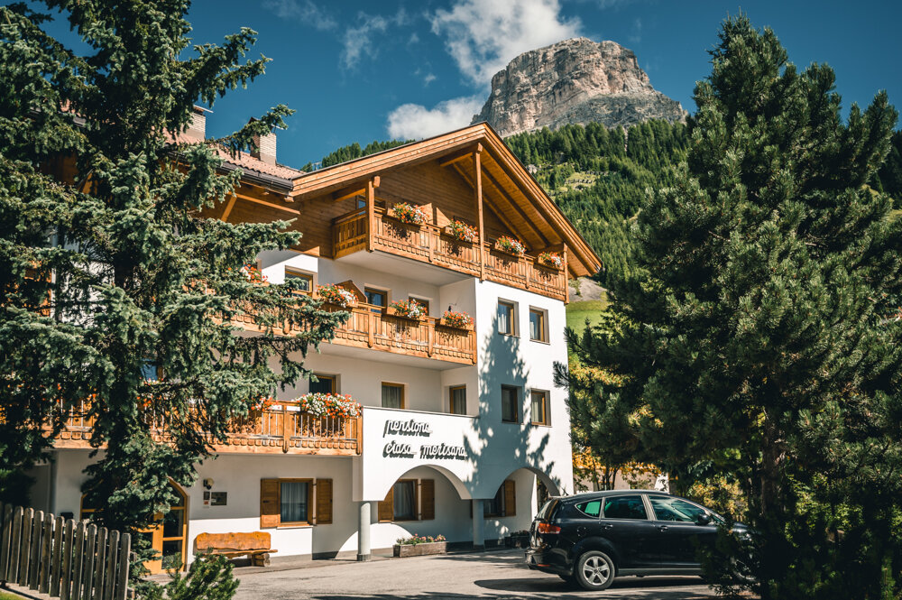 057590a1-d541-4f12-bf37-4cd218c4807f