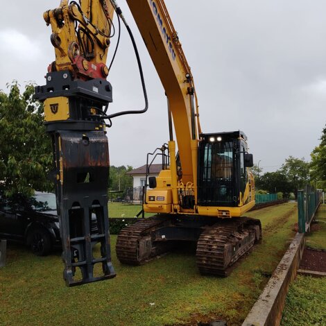 mezzi per demolizioni