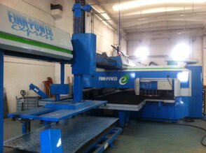 TAGLIO CON PUNZONATRICE CNC