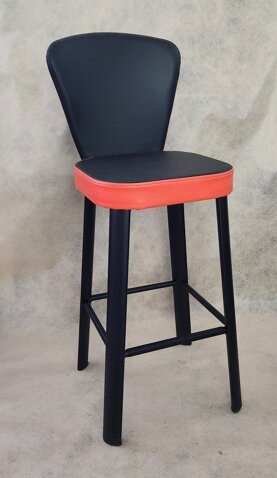 america con schienale.jpeg america con schienale.jpeg