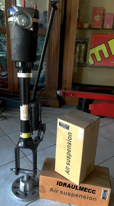 da0ea9df-f664-483f-8d1a-90a4d733a4e1