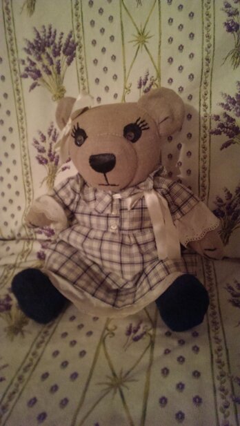 ee46d9c6-9f52-4602-b553-9f5c9cd87983 ee46d9c6-9f52-4602-b553-9f5c9cd87983