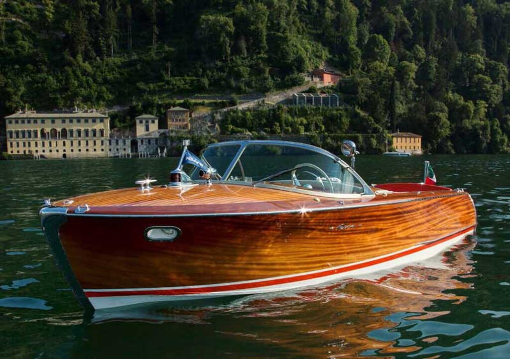 lake Como private boat trip, luxury holiday italy lake Como private boat trip, luxury holiday italy