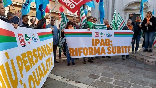 8bd61631-0e4b-497f-96fb-ab988a33da38.jpg 8bd61631-0e4b-497f-96fb-ab988a33da38.jpg