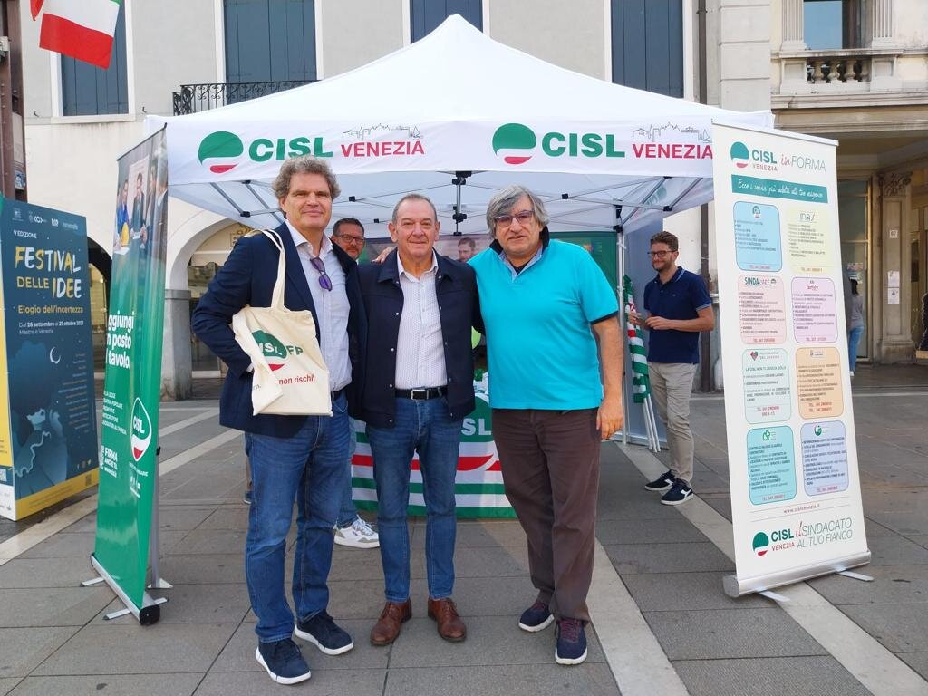 9fe08b17-d0e6-442c-92cd-bfbf61ccc479.jpeg 9fe08b17-d0e6-442c-92cd-bfbf61ccc479.jpeg