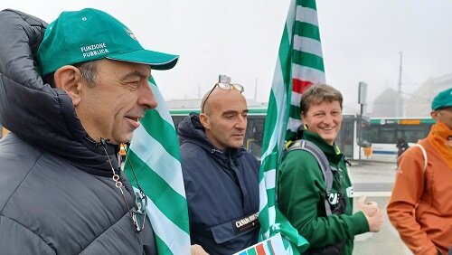 dd53a8cc-b643-4802-8e46-f56e5f5c74b8.jpg dd53a8cc-b643-4802-8e46-f56e5f5c74b8.jpg