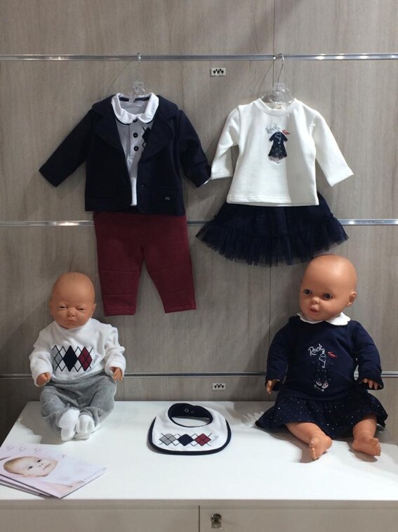 80c7b4c1-8e0e-45f9-a238-7c9fe748e63d