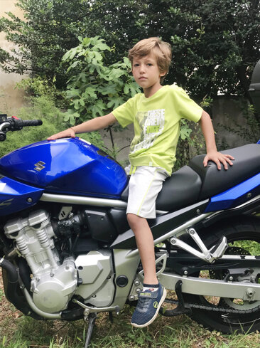 500fe2b5-f619-40e3-80bf-e28968f17b92