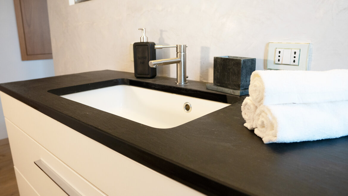 eyJpdCI6IiJ9 eyJpdCI6IiJ9