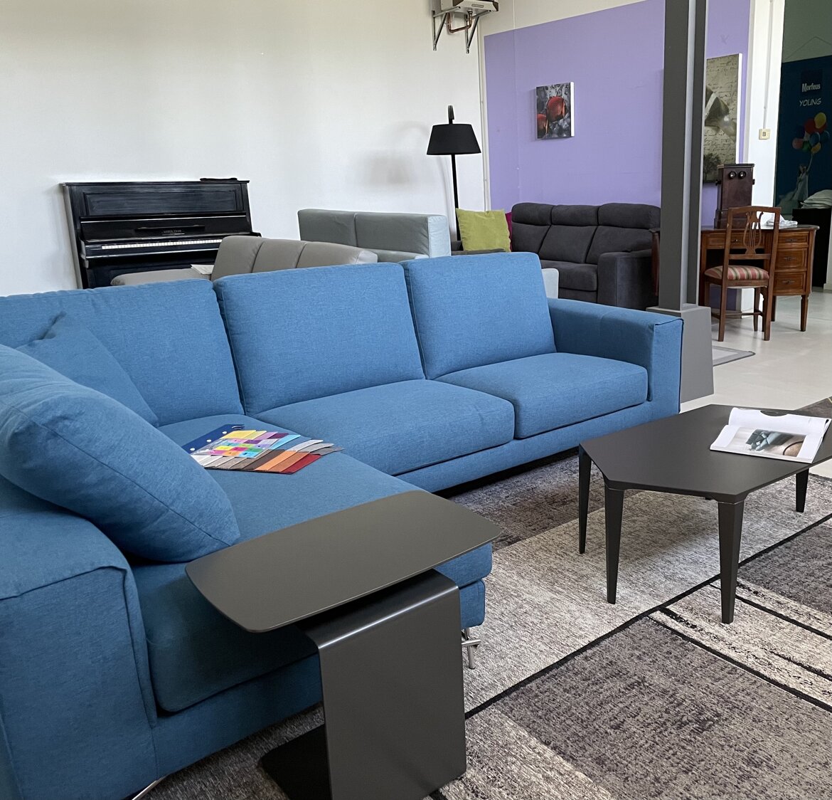 Divano con sedute estraibili