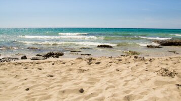 25fe774b-c046-4103-98ab-873576cb77f5