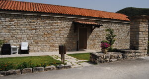 05b0a8f9-6cf8-4b2c-a71f-96668a28eeb5