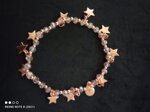 bracciale-elastico-con-cristalli-e-stelle-pendenti
