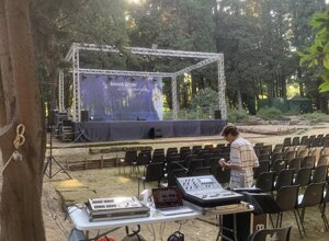 scena%20teatro%2024%201.jpeg
