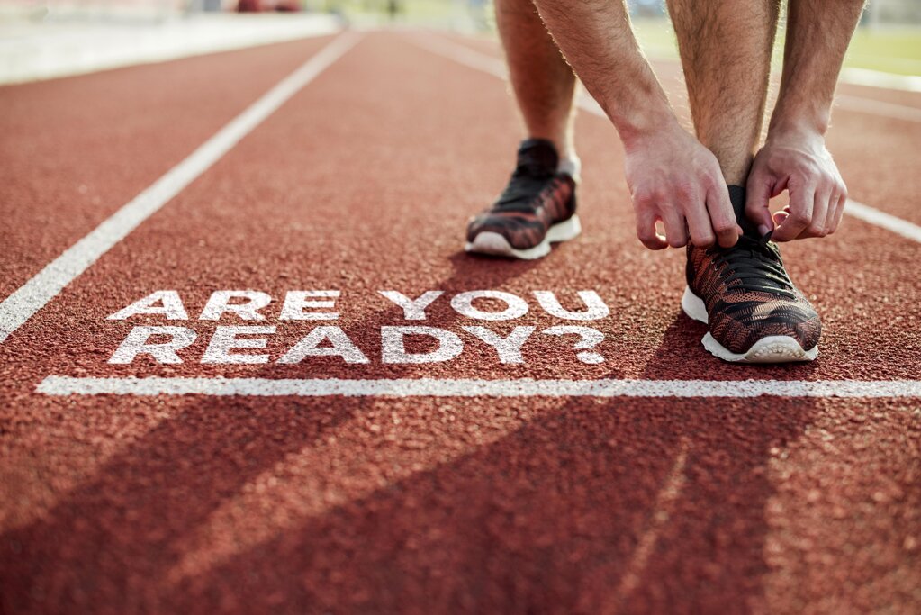atleta-pronto-correre-con-il-messaggio-sei-pronto.jpeg