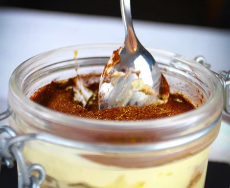 eyJpdCI6IlRpcmFtaXP5IGRlbGxhIGNhc2EifQ==