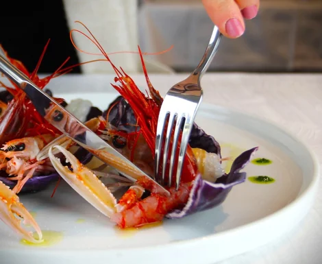 Gamberi rossi e scampi freschi