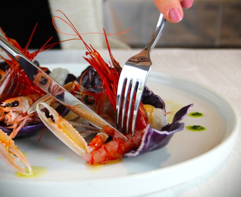 Gamberi rossi e scampi freschi