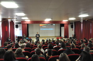 63c1d22c-f2d5-4d2f-a56c-84d53b1a7222