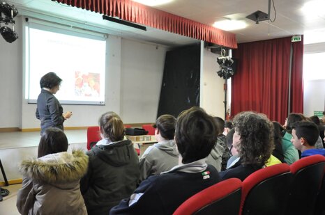 avisscuolamedia201708