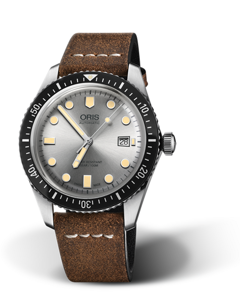 oris-0173377204051divers-sixty-five-automatico-quadrante-silver-cassa-acciaio-44mm-cinturino-pelle-marrone