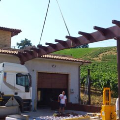Offida (AP) Montaggio Pergola Offida (AP) Montaggio Pergola