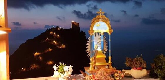 0fa3c7d5-3750-4965-8031-4c54fa87bc92 0fa3c7d5-3750-4965-8031-4c54fa87bc92